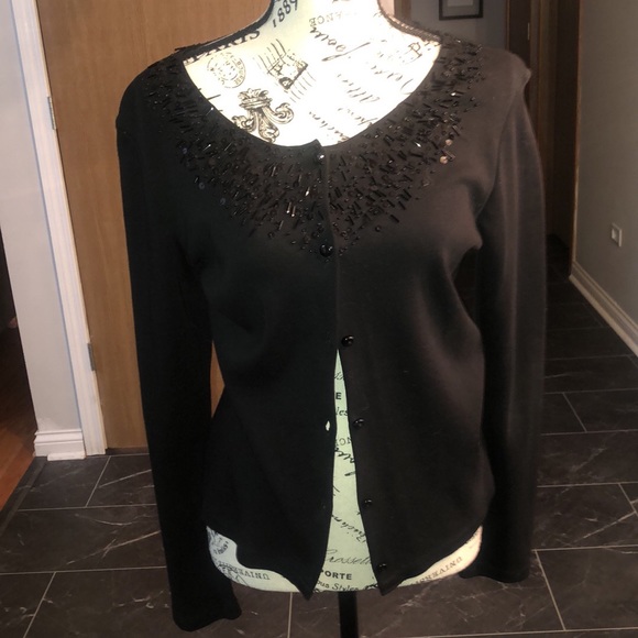 Sweater - Picture 4 of 6